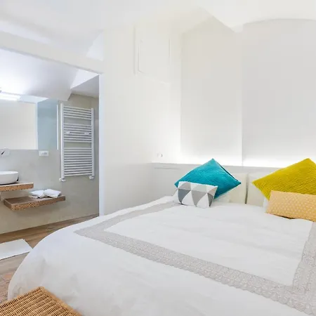 Apartment Central *